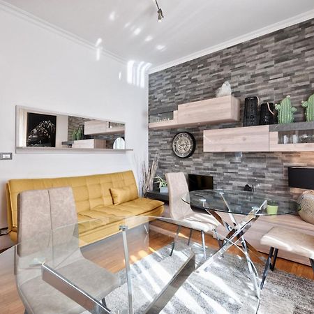 B&B In Riva Al Lago 아비글리아나 외부 사진