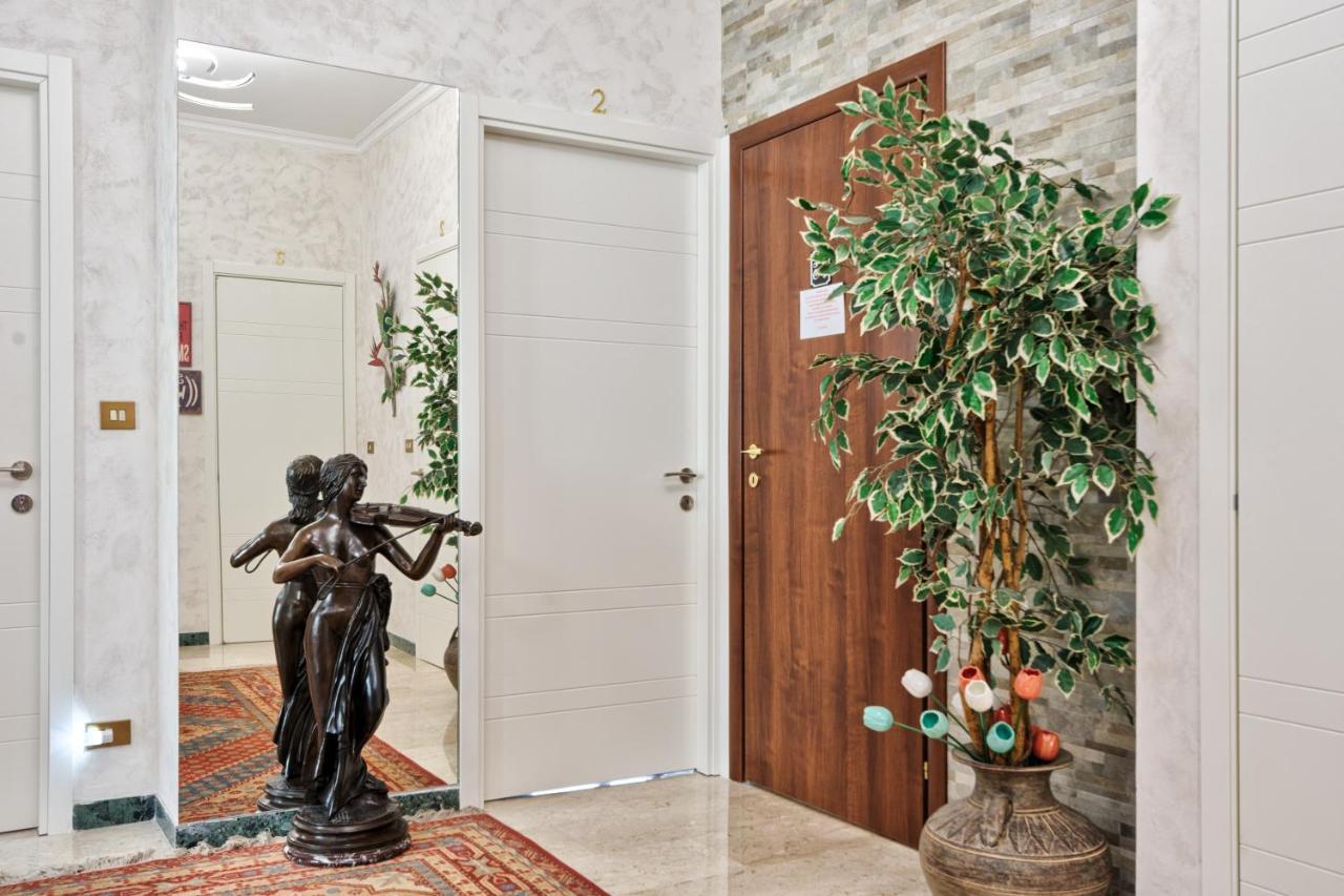 B&B In Riva Al Lago 아비글리아나 외부 사진