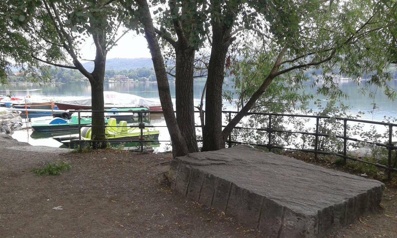 B&B In Riva Al Lago 아비글리아나 외부 사진