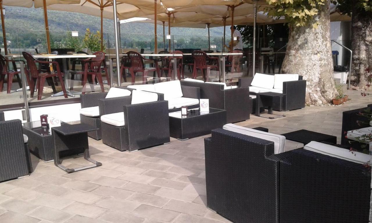 B&B In Riva Al Lago 아비글리아나 외부 사진