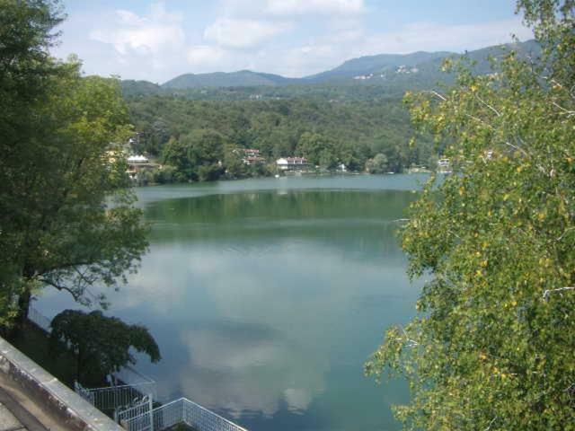 B&B In Riva Al Lago 아비글리아나 외부 사진