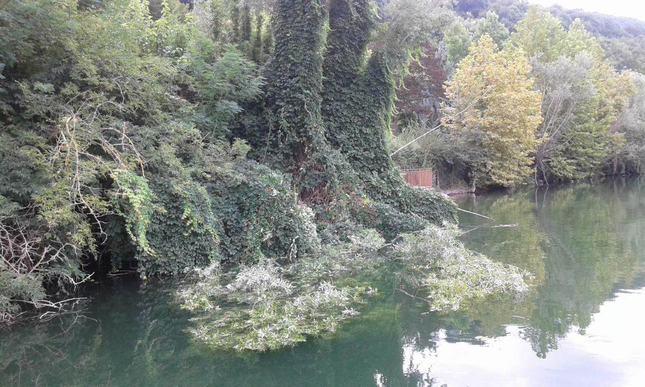 B&B In Riva Al Lago 아비글리아나 외부 사진