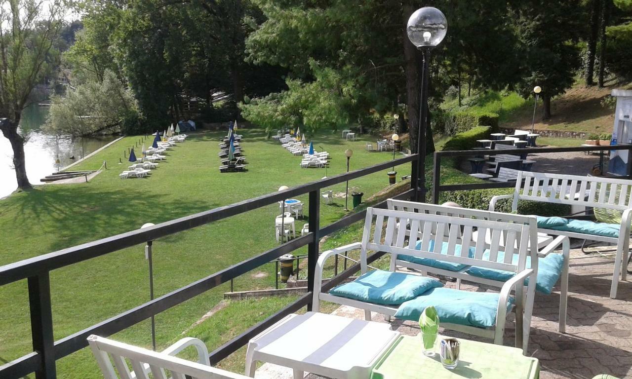 B&B In Riva Al Lago 아비글리아나 외부 사진